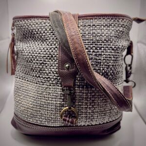Myra Bag - Elegant Gray and Brown Women's Bag